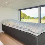 Stunning In With Kitchen