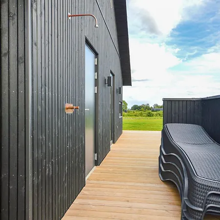 Feriehus Stunning In With Kitchen *