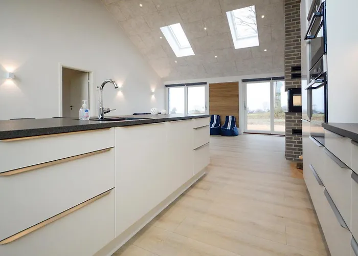 Stunning In With Kitchen Haderslev
